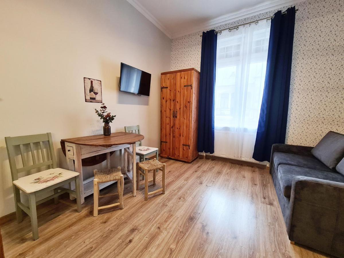 Apartament Starowka 9 Lägenhet Stary Toruń Exteriör bild